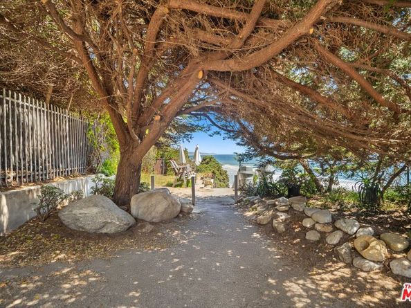 31830 Broad Beach Road, Malibu CA 90265