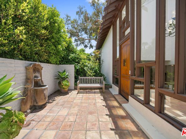 31830 Broad Beach Road, Malibu CA 90265