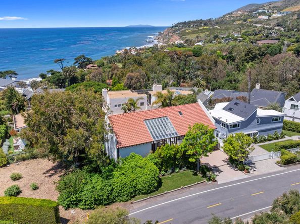 31830 Broad Beach Road, Malibu CA 90265