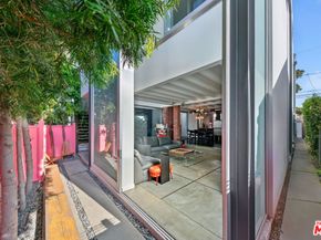 1430 Abbot Kinney Boulevard, Venice CA 90291