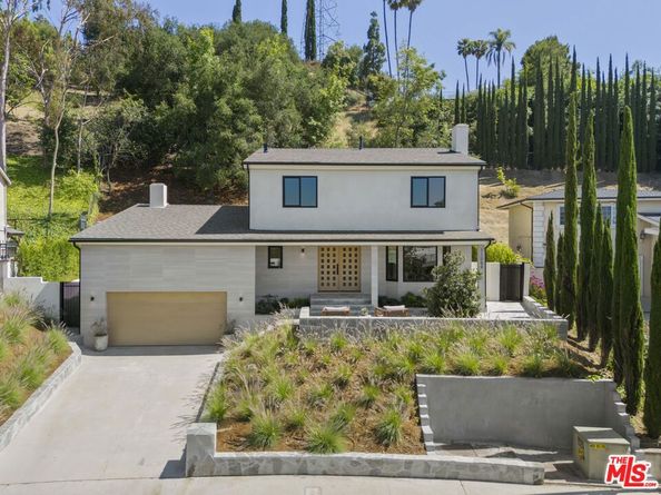11268 Dona Lola Drive, Studio City CA 91604