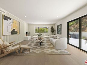11268 Dona Lola Drive, Studio City CA 91604