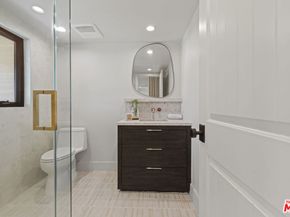 11268 Dona Lola Drive, Studio City CA 91604