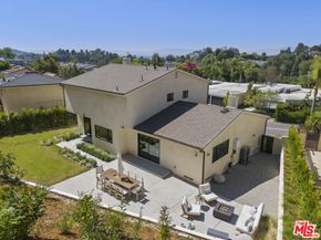 11268 Dona Lola Drive, Studio City CA 91604