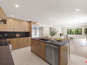 11268 Dona Lola Drive, Studio City CA 91604