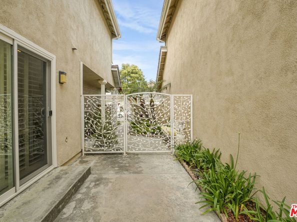 3616 Kensley Drive, Inglewood CA 90305