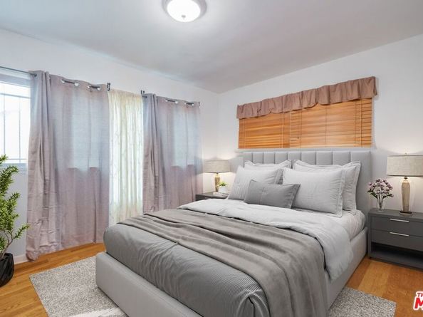 10725 S 8th Avenue, Inglewood CA 90303