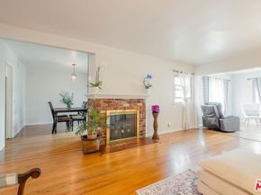10725 S 8th Avenue, Inglewood CA 90303