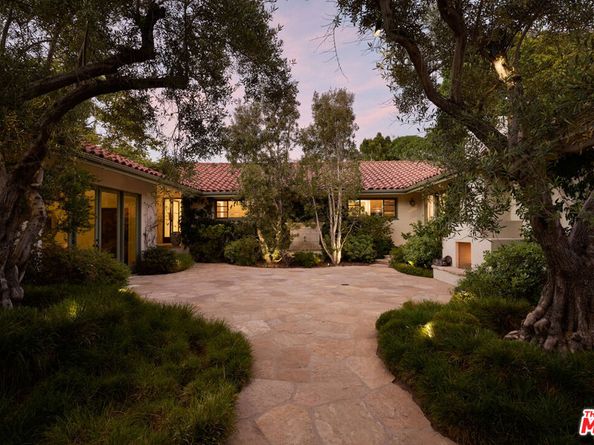 1296 Capri Drive, Pacific Palisades CA 90272