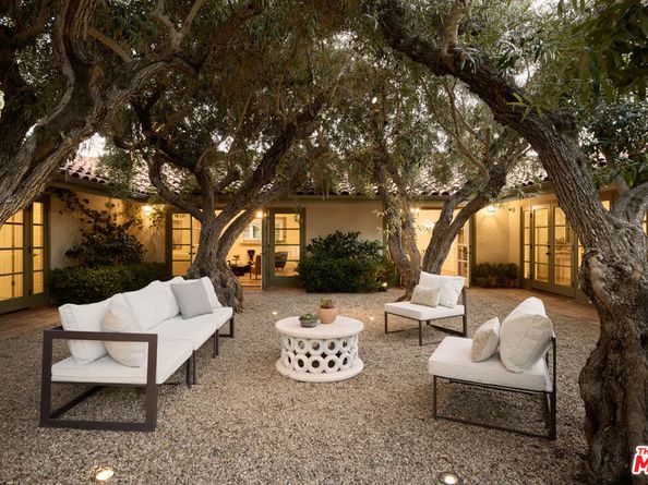 1296 Capri Drive, Pacific Palisades CA 90272