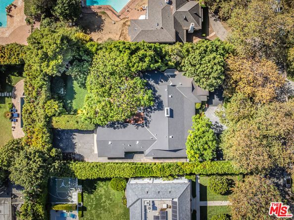 1296 Capri Drive, Pacific Palisades CA 90272