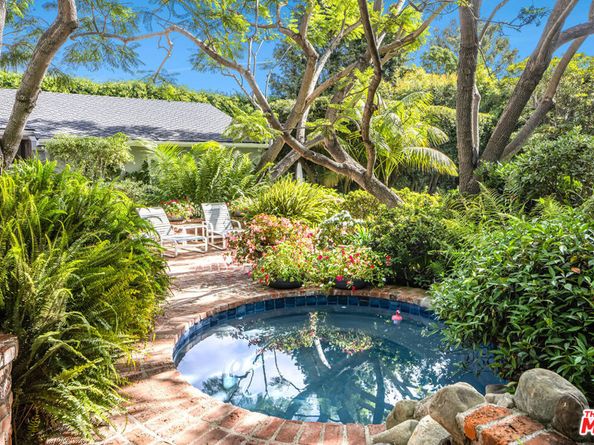 1296 Capri Drive, Pacific Palisades CA 90272