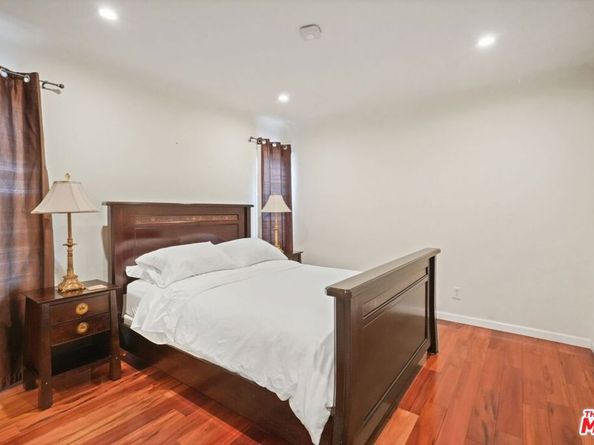 5324 Irvine Avenue, Valley Village CA 91601
