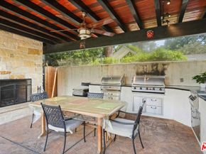 5324 Irvine Avenue, Valley Village CA 91601