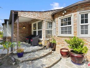 5324 Irvine Avenue, Valley Village CA 91601