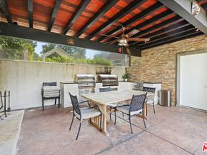5324 Irvine Avenue, Valley Village CA 91601