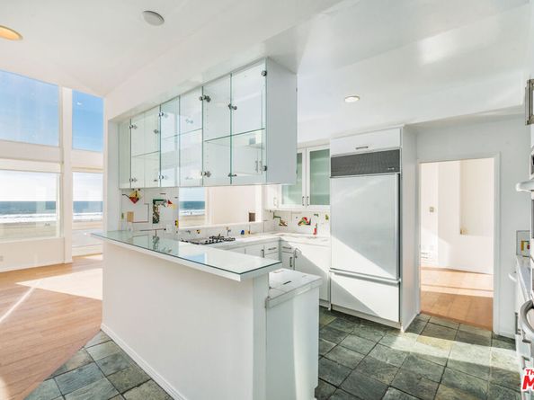 3711 Ocean Front 3, Marina Del Rey CA 90292