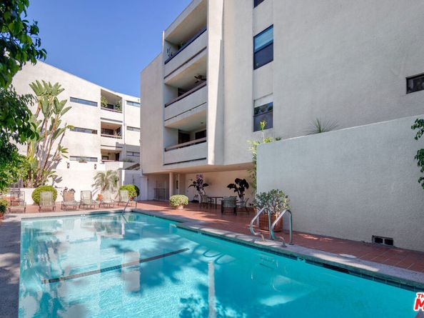 8380 Waring Avenue 308, West Hollywood CA 90069