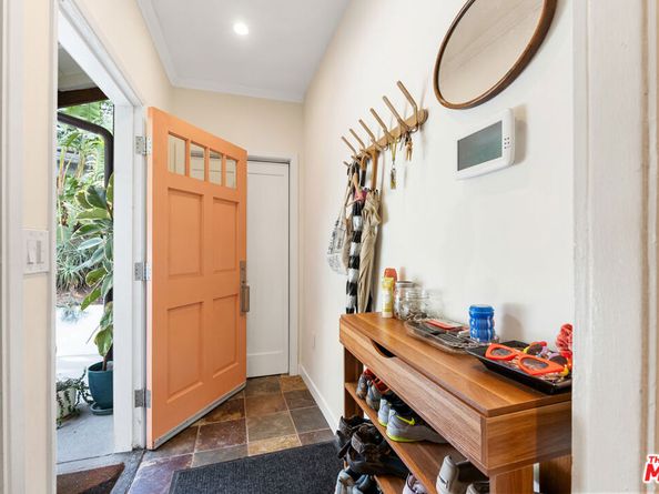 2316 Laurelmont Place, Los Angeles CA 90046