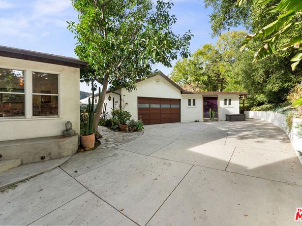 2316 Laurelmont Place, Los Angeles CA 90046