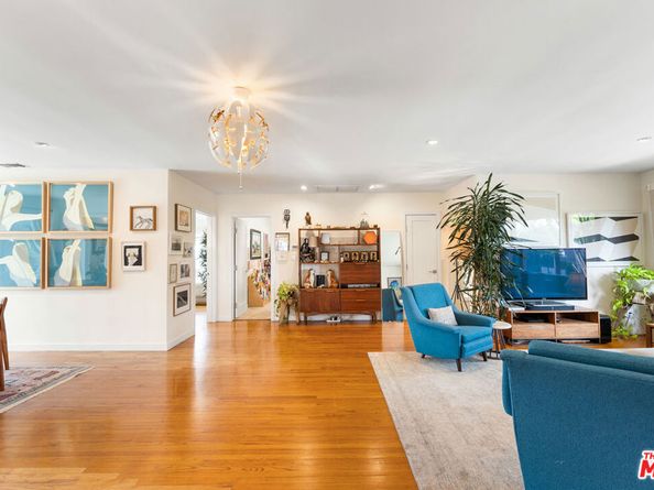 2316 Laurelmont Place, Los Angeles CA 90046