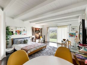 2316 Laurelmont Place, Los Angeles CA 90046