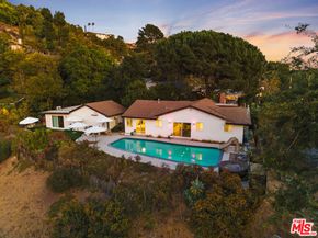 2316 Laurelmont Place, Los Angeles CA 90046