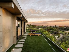 467 Paseo Miramar, Pacific Palisades CA 90272