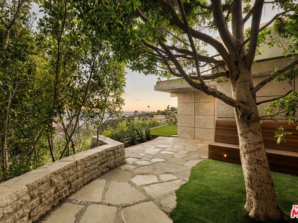 467 Paseo Miramar, Pacific Palisades CA 90272