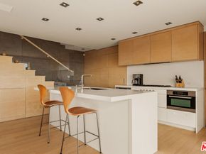 467 Paseo Miramar, Pacific Palisades CA 90272