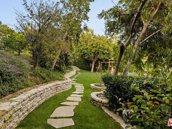 467 Paseo Miramar, Pacific Palisades CA 90272