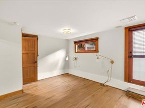 720 N La Fayette Park Place, Los Angeles CA 90026