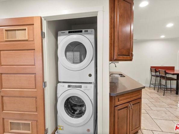 720 N La Fayette Park Place, Los Angeles CA 90026