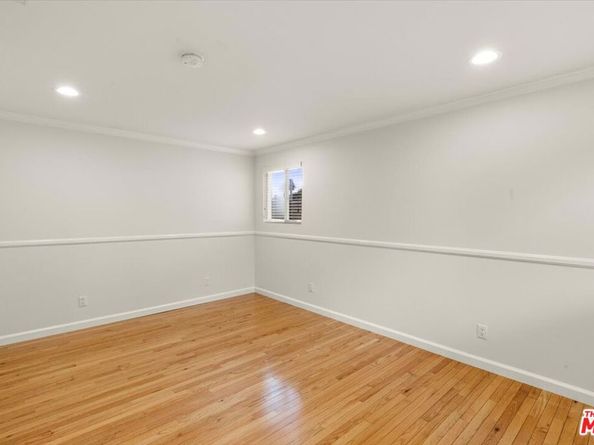 720 N La Fayette Park Place, Los Angeles CA 90026