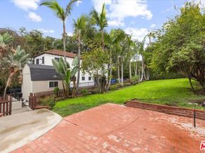 720 N La Fayette Park Place, Los Angeles CA 90026