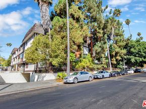 1559 Winona Boulevard D2, Los Angeles CA 90027