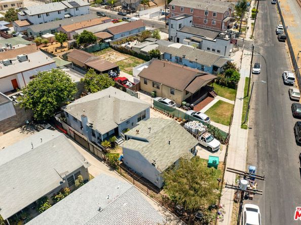 11012 Willowbrook Avenue, Los Angeles CA 90059