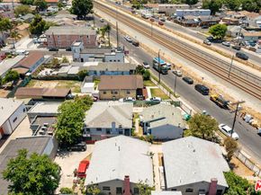 11012 Willowbrook Avenue, Los Angeles CA 90059