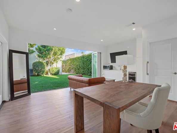 1155 S Rimpau Boulevard, Los Angeles CA 90019