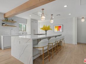 1155 S Rimpau Boulevard, Los Angeles CA 90019