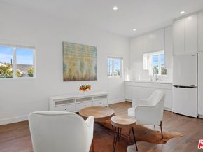 1155 S Rimpau Boulevard, Los Angeles CA 90019