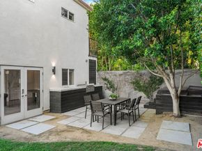 1155 S Rimpau Boulevard, Los Angeles CA 90019