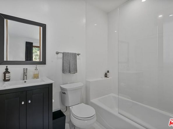 10110 Cielo Drive, Beverly Hills CA 90210