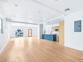 1359 W 35th Place, Los Angeles CA 90007