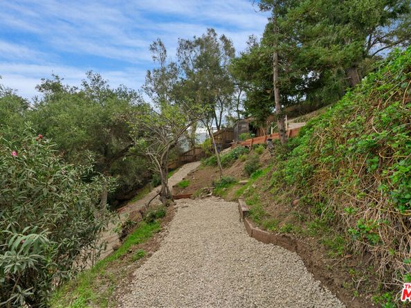 20006 Valley View Drive, Topanga CA 90290