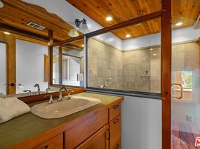 20006 Valley View Drive, Topanga CA 90290