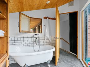 20006 Valley View Drive, Topanga CA 90290