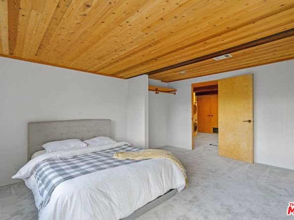 20006 Valley View Drive, Topanga CA 90290