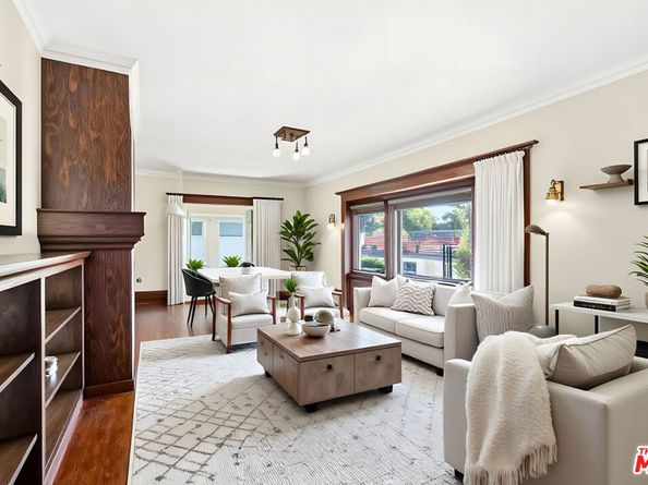 921 W 30th Street, Los Angeles CA 90007