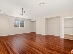 921 W 30th Street, Los Angeles CA 90007